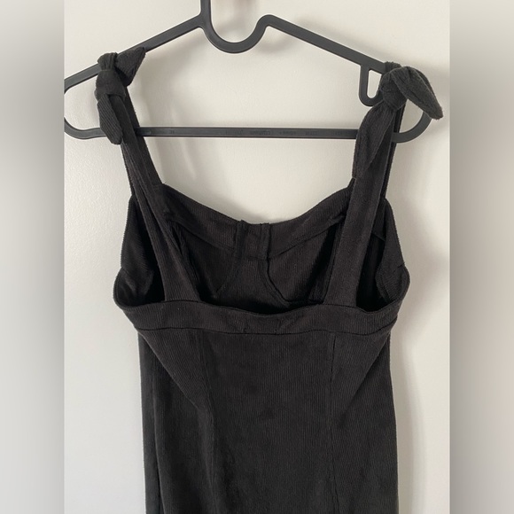 Woman’s intimately free people dress brand new - Picture 3 of 10